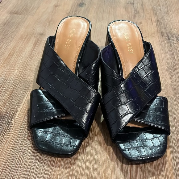 Nine West croc skin peep toe block heels - Picture 3 of 3